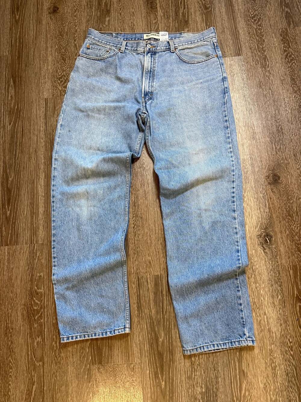 Levi's 550 Relaxed Fit Jeans Size 40x34 Light Blue Denim